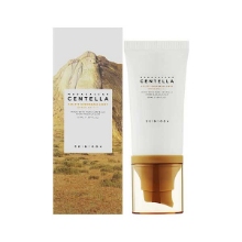ضد آفتاب SPF30 رنگی لایت ماداگاسکار سنتلا حجم 50 میلی لیتر